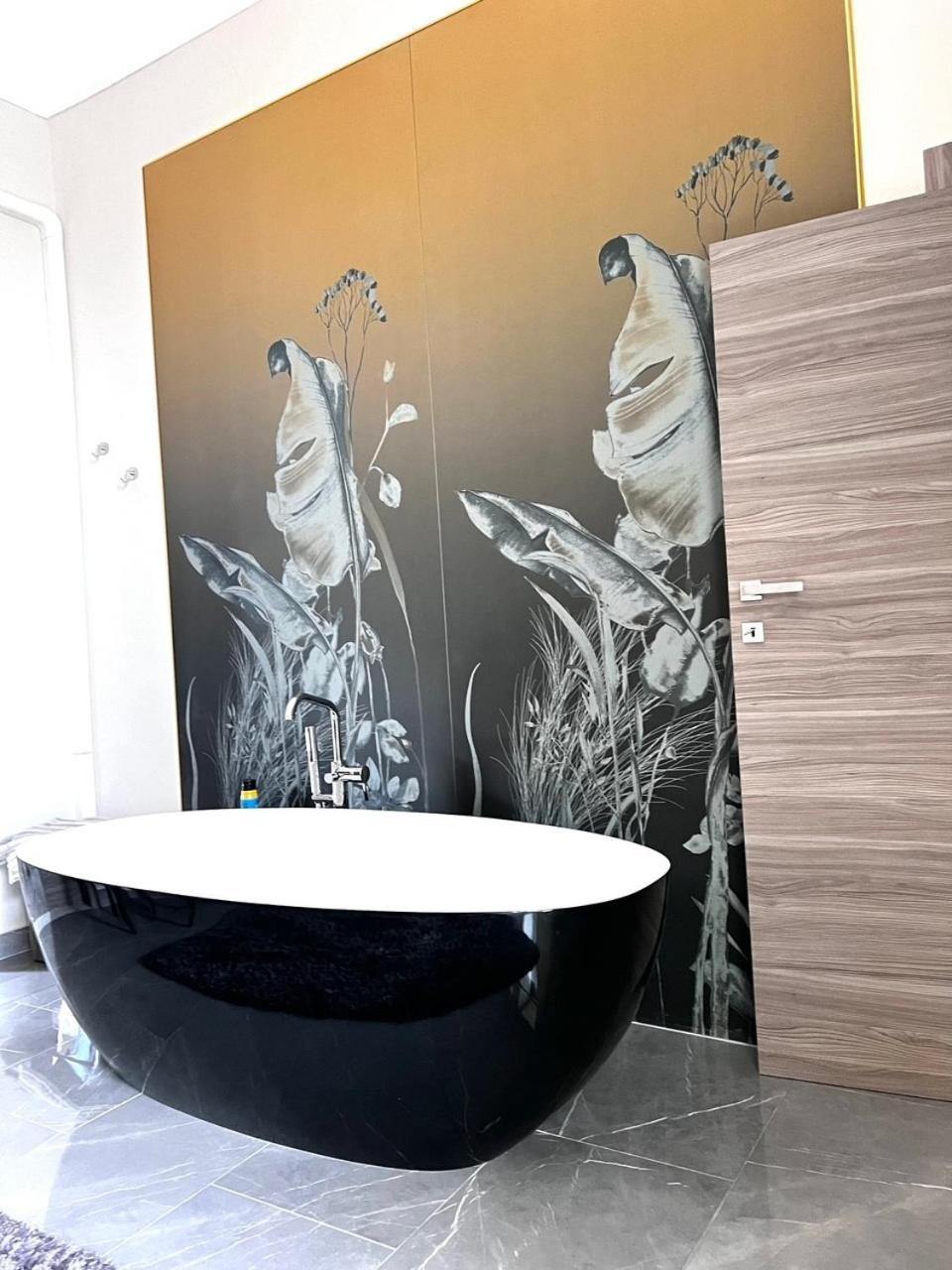 Villa Petra Sappa - Relax & Wellness อาชิเรอาเล ภายนอก รูปภาพ